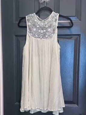 Kimchi Blue above the knee lined mini dress Size medium